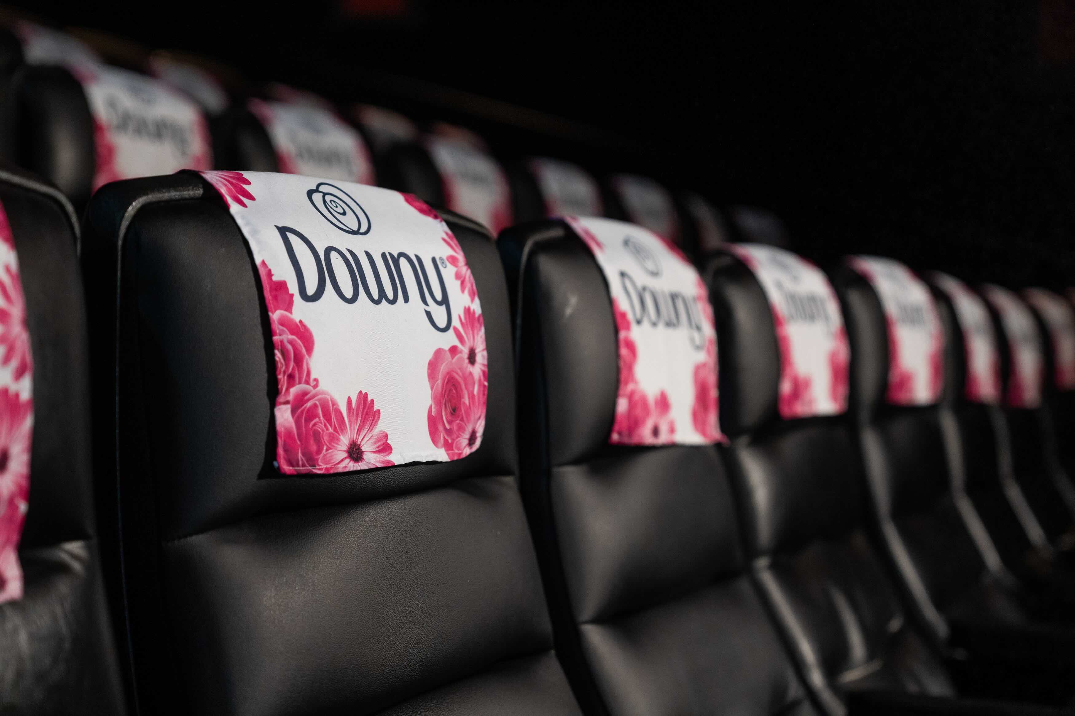 Downy llegó a los cines para perfumar